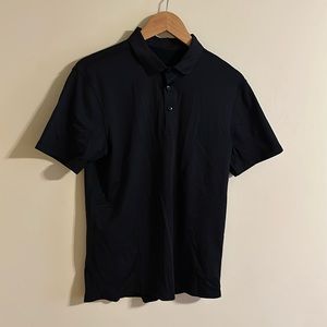 Lululemon short sleeve athletic fit size small